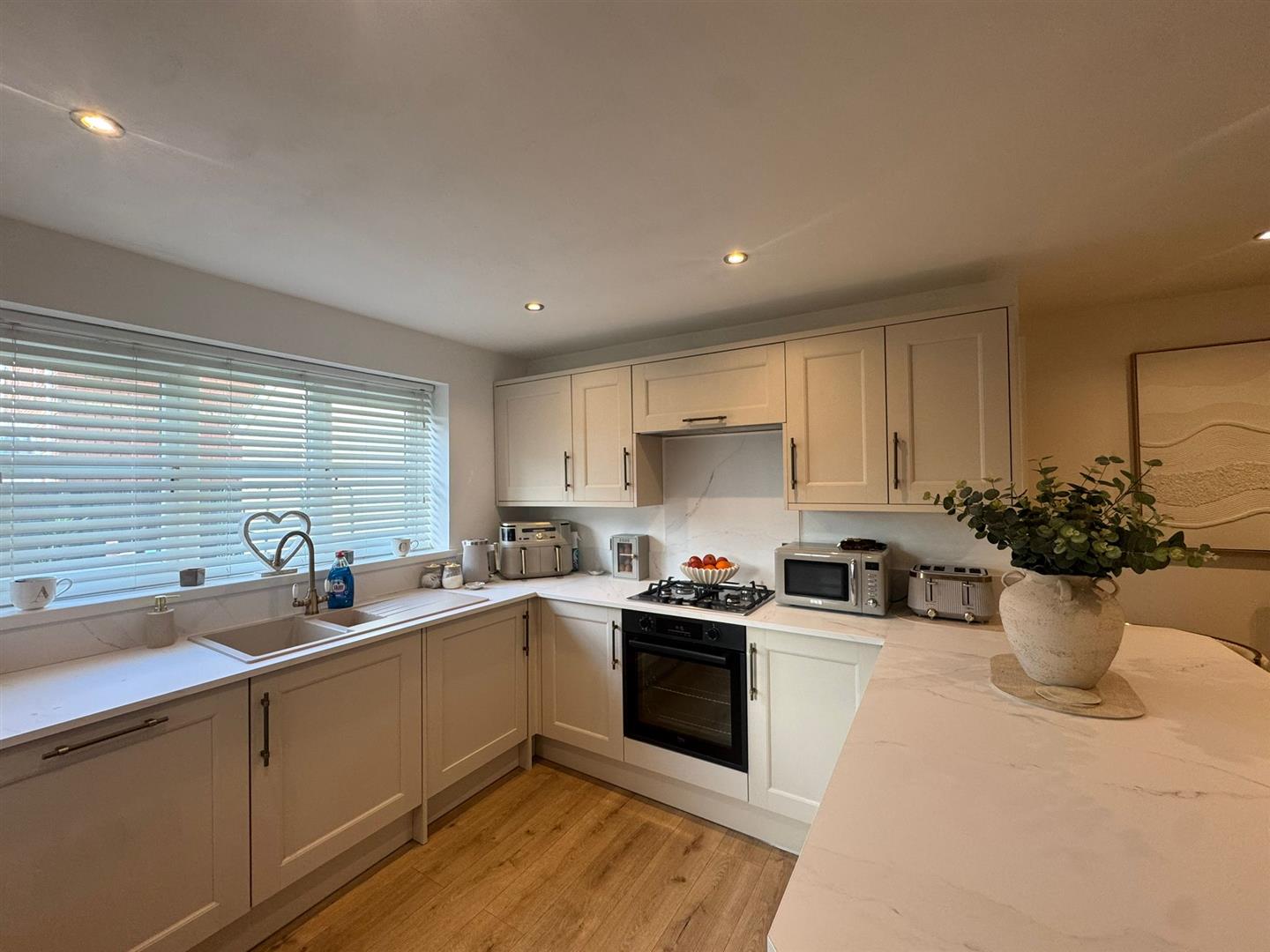 Ger Y Nant, Birchgrove, Swansea, SA7 0HD